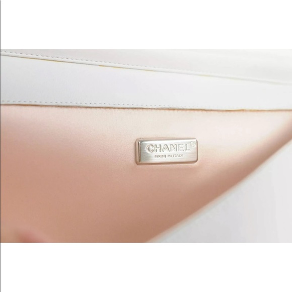 **)(SOLD) **CHANEL LTD. EDITION BAG AUTHENTICATED BY ENTRUPY - Picture 9 of 11